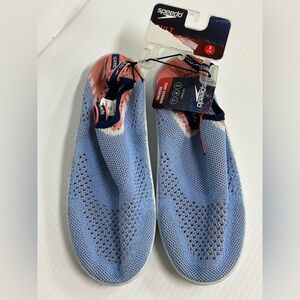 Speedo "The Original Surf Strider" Shoes in Blue/Pink Size Adult Small (5-6) NWT